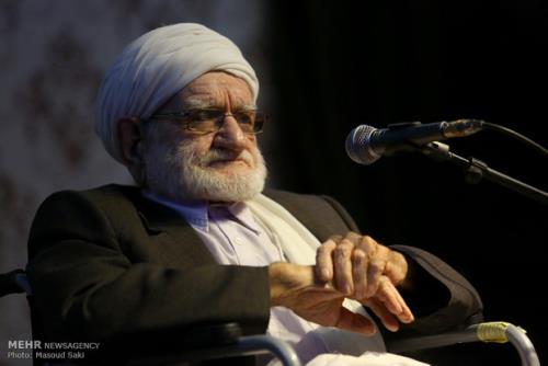 عثمان محمدپرست سوژه یک کتاب شد