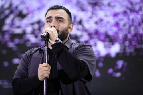 مسعود صادقلو در پاریس کنسرت برگزار می کند