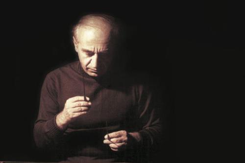 قطعاتی دیگر از فرامرز پایور منتشر گردید
