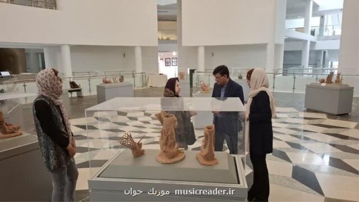 نمایشگاه سفالینه با اقتباس از آثار تاریخی همزمان با ۱۲ فروردین